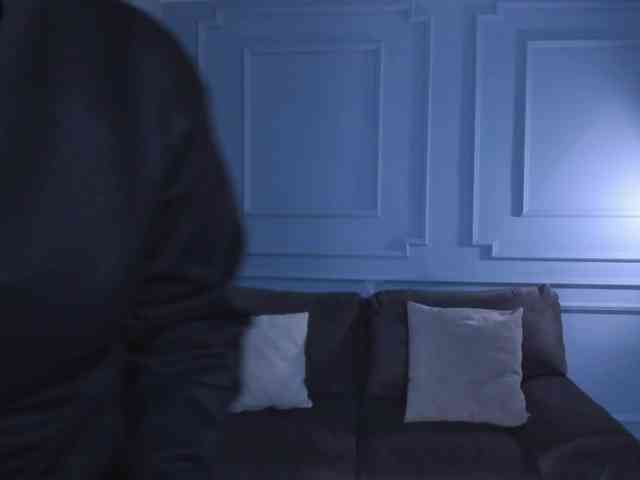 ElizabethBennet webcam