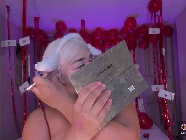 ElizabethBennet webcam