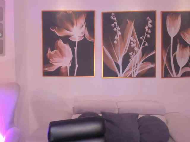 ElizabethBennet webcam