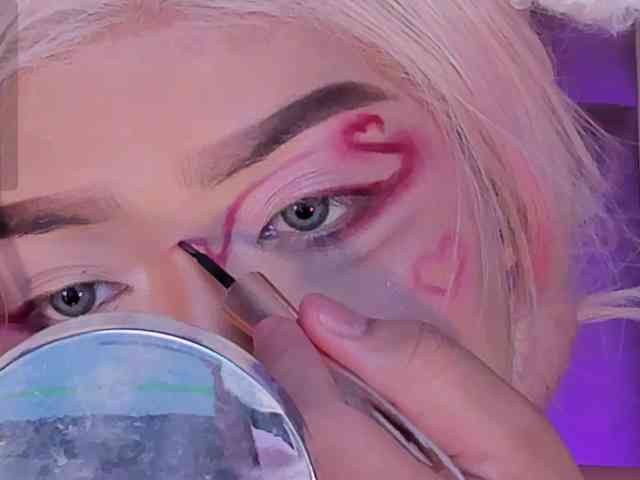 ElizabethBennet webcam