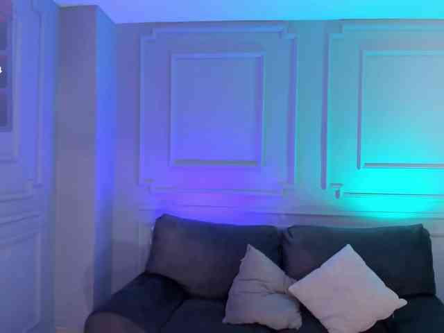 ElizabethBennet webcam