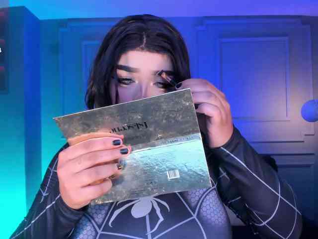 ElizabethBennet webcam