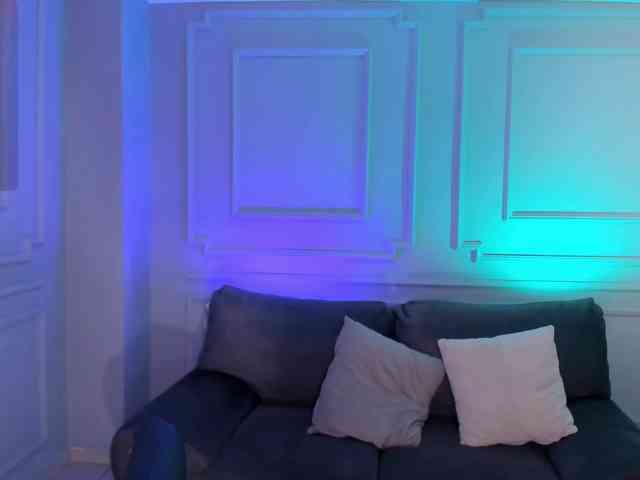 ElizabethBennet webcam