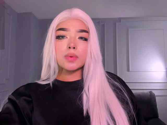 ElizabethBennet webcam