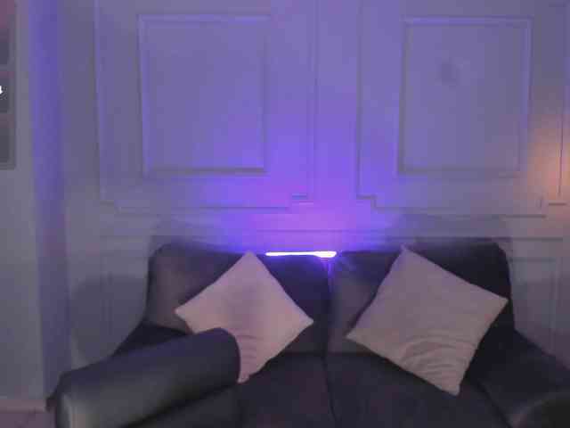 ElizabethBennet webcam