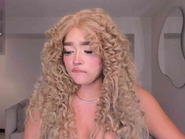 ElizabethBennet webcam