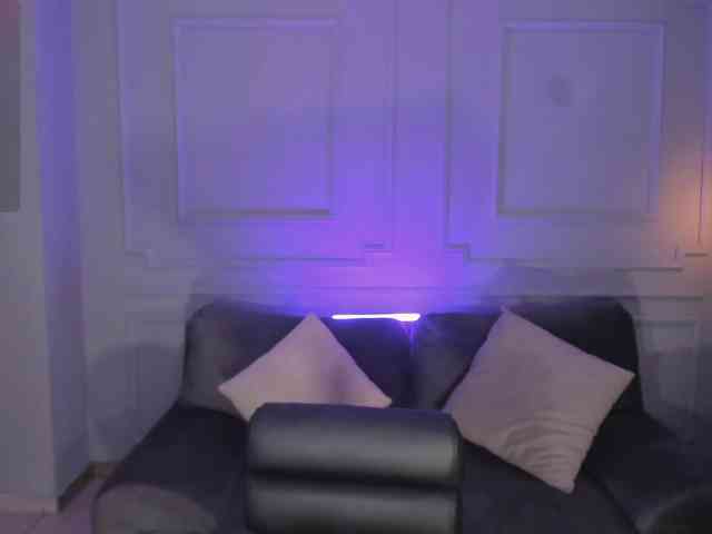 ElizabethBennet webcam