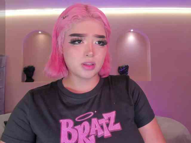 ElizabethBennet Live Webcam on BongaCams