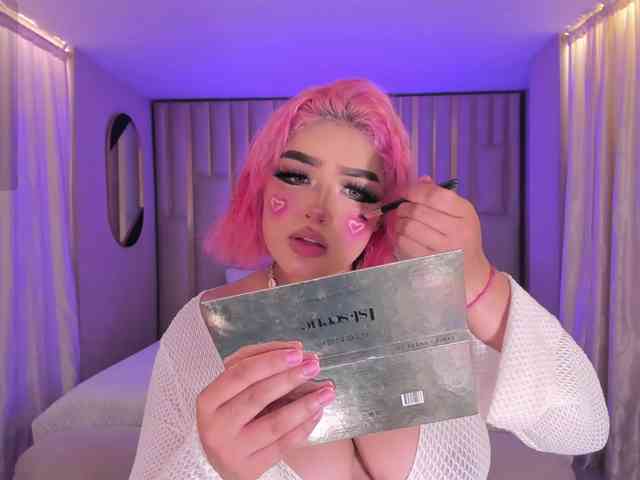 ElizabethBennet webcam