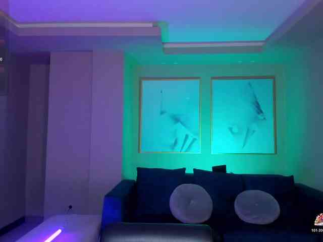 ElizabethBennet webcam