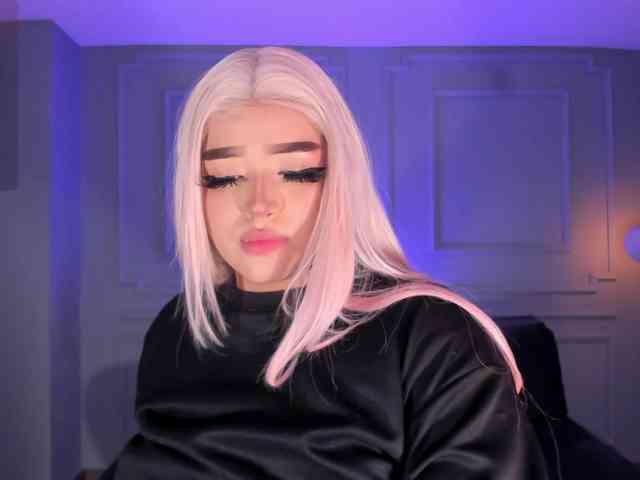 ElizabethBennet webcam