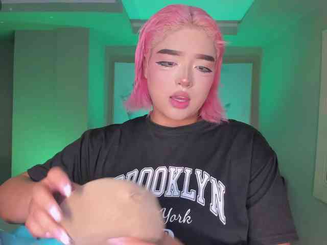 ElizabethBennet webcam