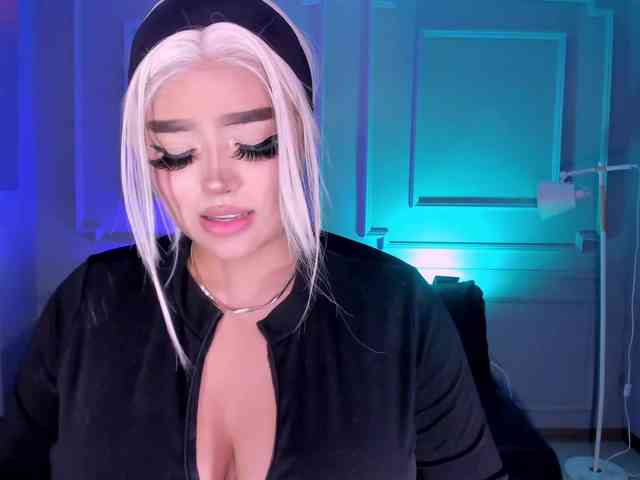 ElizabethBennet webcam