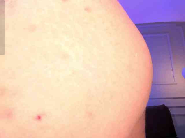 ElizabethBennet webcam