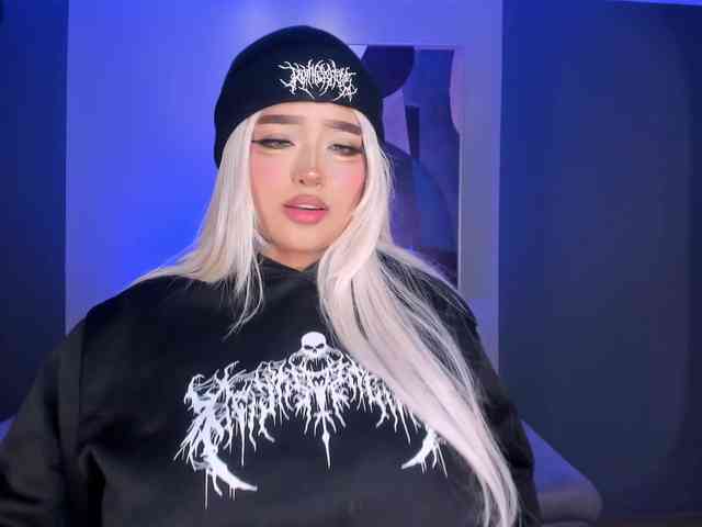 ElizabethBennet webcam