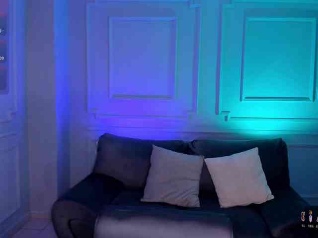 ElizabethBennet webcam