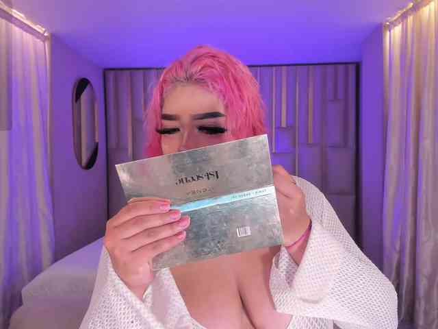 ElizabethBennet webcam