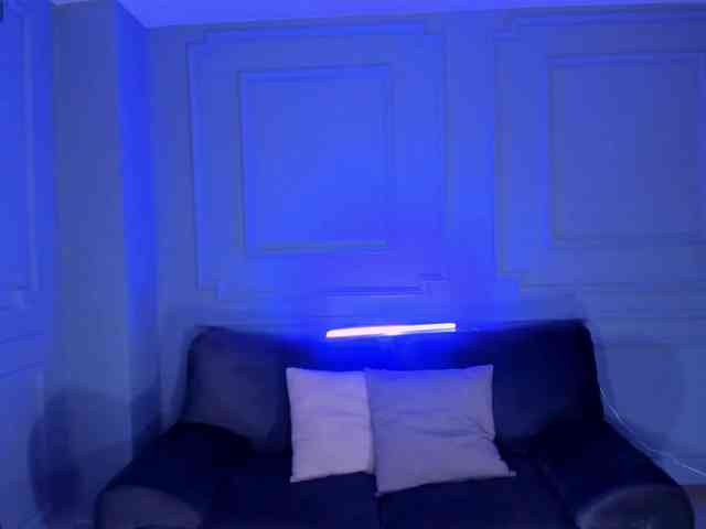 ElizabethBennet webcam