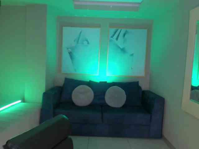 ElizabethBennet webcam