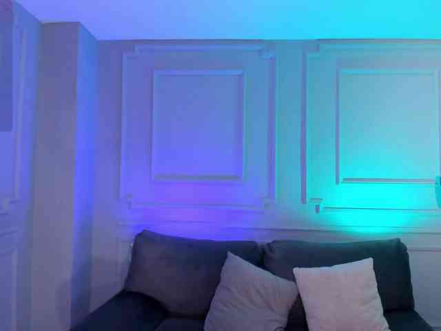 ElizabethBennet webcam