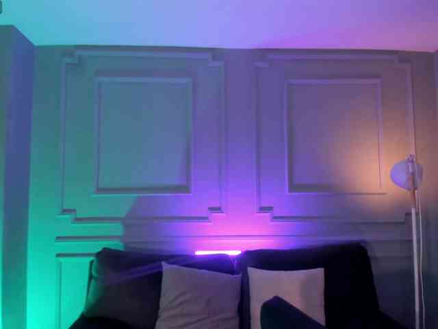 ElizabethBennet webcam