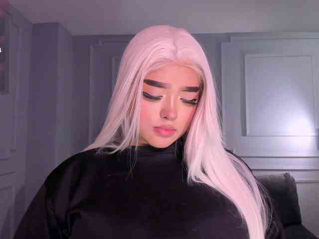 ElizabethBennet webcam