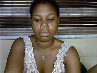 Plumnjuicyxx Porn Show