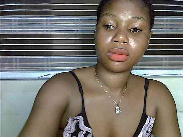 Plumnjuicyxx webcam