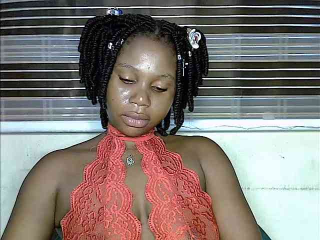 Plumnjuicyxx webcam