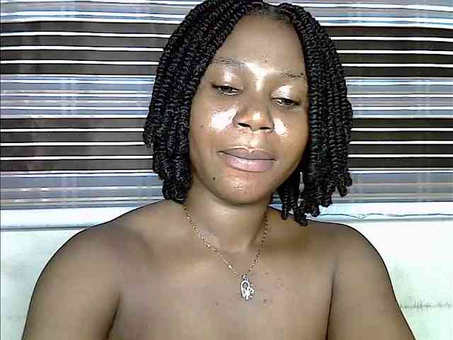 Plumnjuicyxx webcam
