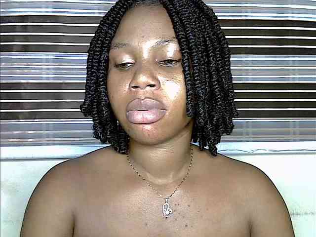 Plumnjuicyxx webcam
