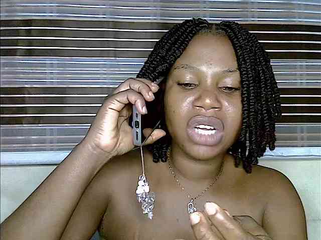 Plumnjuicyxx webcam