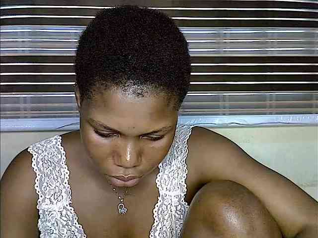 Plumnjuicyxx webcam