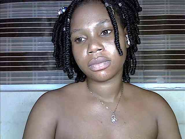 Plumnjuicyxx webcam