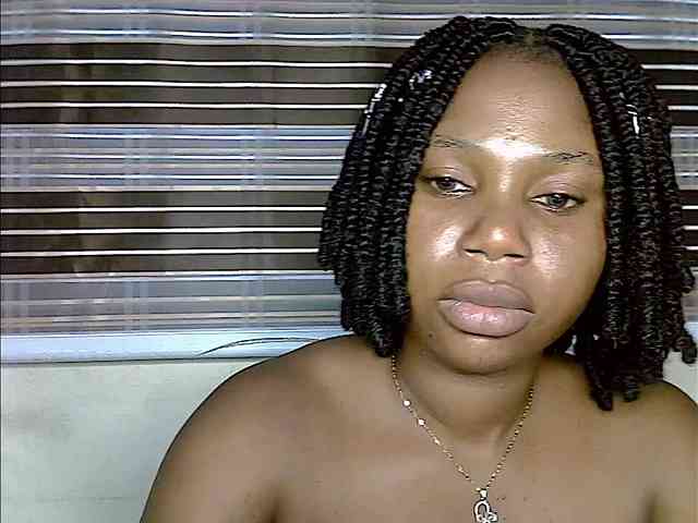 Plumnjuicyxx webcam