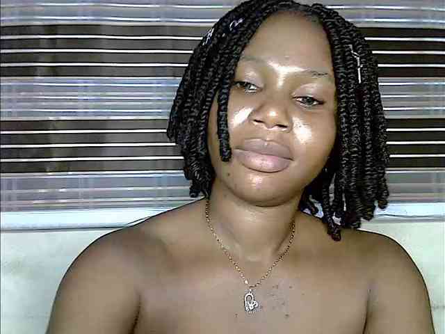 Plumnjuicyxx webcam