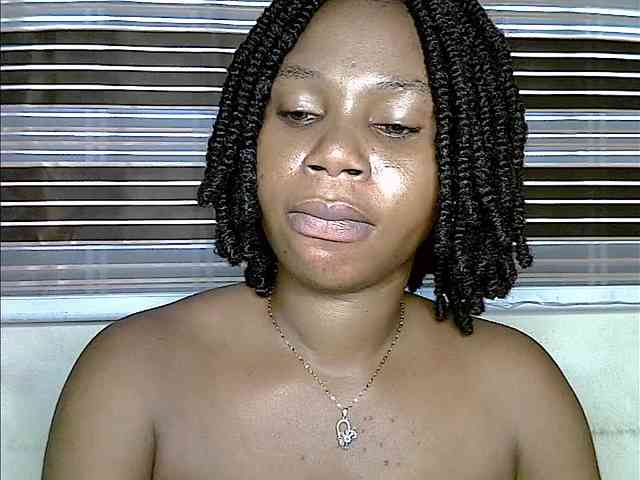 Plumnjuicyxx webcam