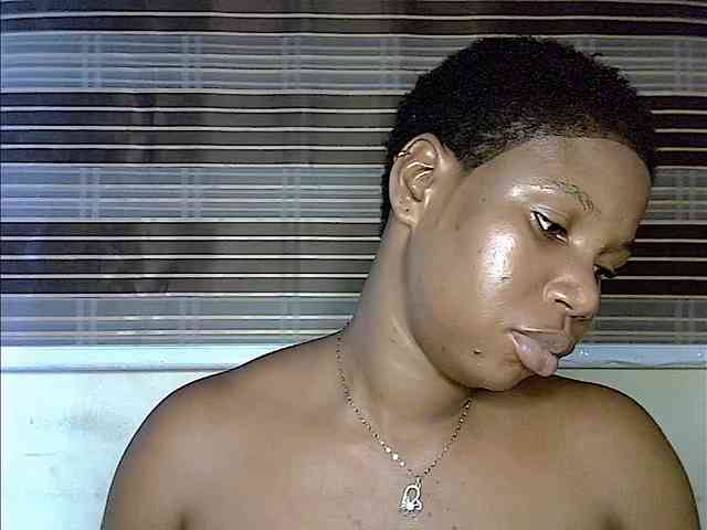 Plumnjuicyxx webcam