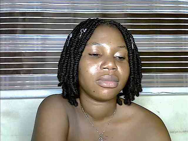 Plumnjuicyxx webcam