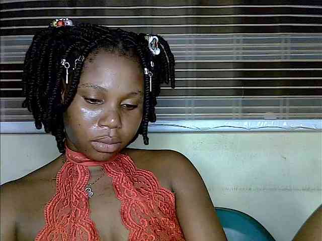 Plumnjuicyxx webcam