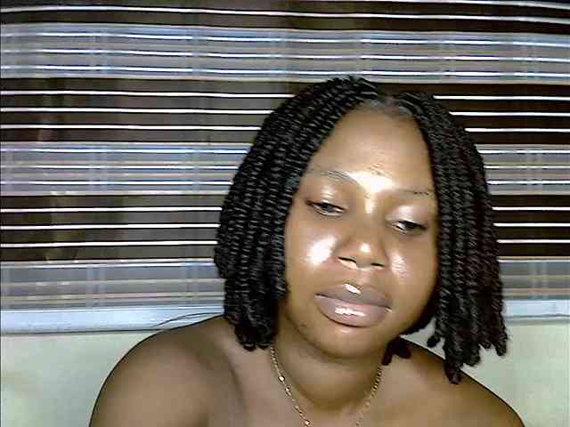 Plumnjuicyxx webcam