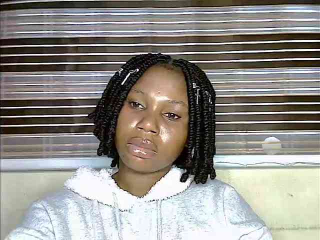 Plumnjuicyxx webcam