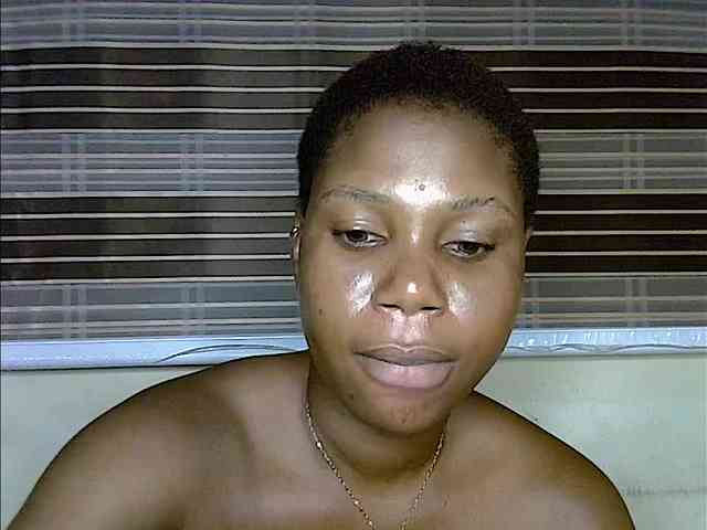 Plumnjuicyxx webcam