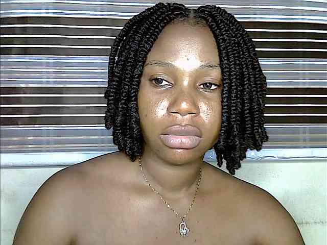 Plumnjuicyxx webcam