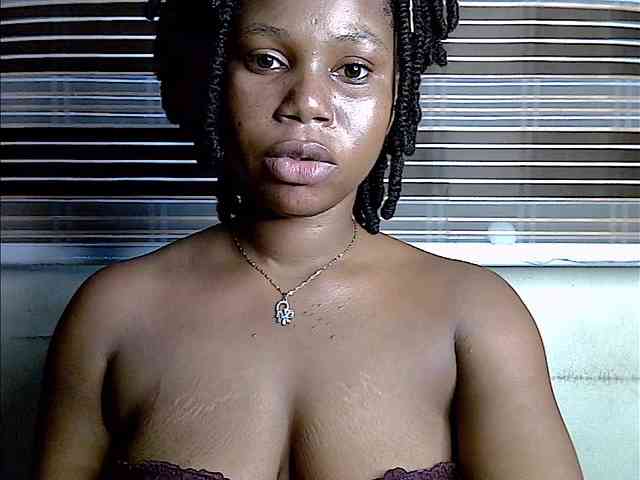Plumnjuicyxx webcam
