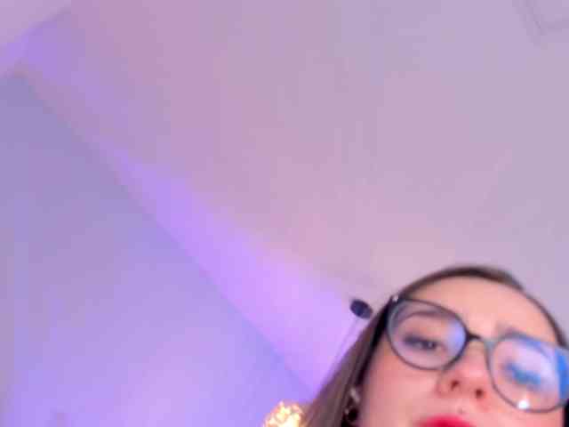 SarahRhodes webcam