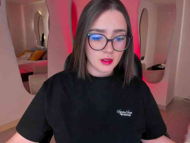 SarahRhodes webcam