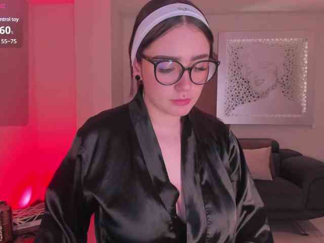 SarahRhodes webcam