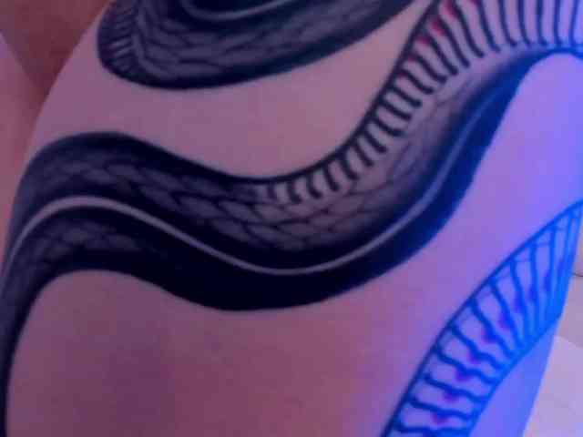 SarahRhodes webcam