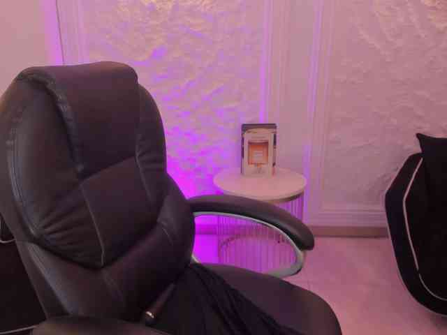 SarahRhodes SarahRhodes